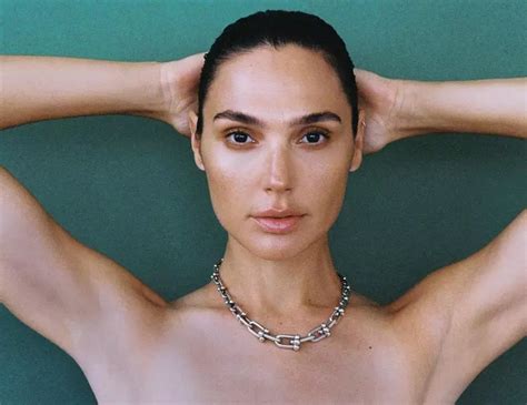 gal gadot leaked nudes|Gal Gadot Nude Photos & Leaked Videos